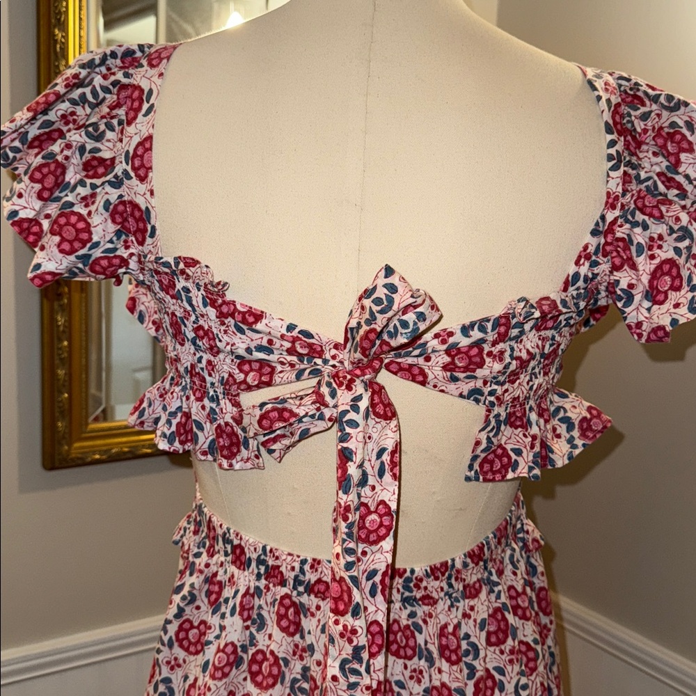 Anna Cate Floral Ruffle Smocked Maxi Dress. M. EUC - Picture 8 of 15